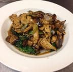 Best 57. Chicken or Beef w. Mushroom in Lindenhurst, NY